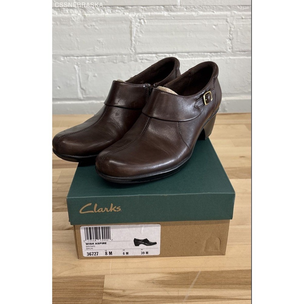 Clarks Womens Brown Wish Aspire leather ankle boots - Size 8M